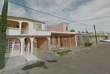 Casa en  Calle 16 Norte, Colonia Del Empleado, Delicias, Chihuahua, México