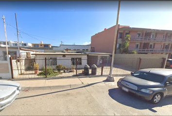 Casa en  Calle D 942, California, Ensenada, Baja California, México