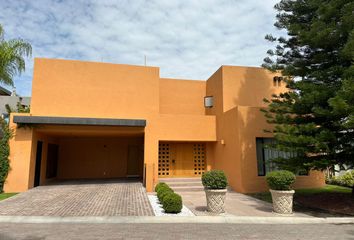 Casa en fraccionamiento en  Huertas El Carmen, El Pueblito, Querétaro, México