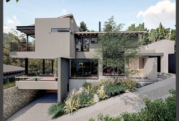 Casa en condominio en  Avandaro, Valle De Bravo, Estado De México, México