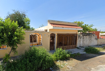 Casa en  Calle 20, Azcorra, Mérida, Yucatán, México