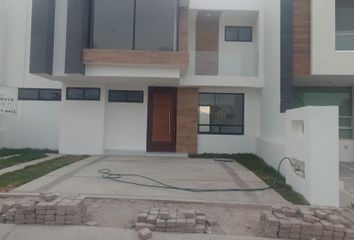 Casa en fraccionamiento en  Condesa Juriquilla, Cumbres Del Lago, Juriquilla, Querétaro, México