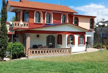 Casa en fraccionamiento en  Praderas De Oaxtepec, Oaxtepec, Morelos, México