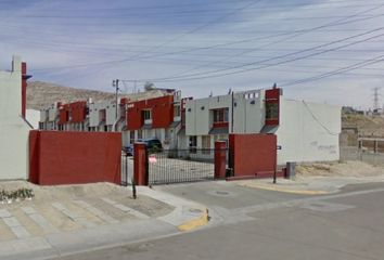 Casa en fraccionamiento en  Bruselas, El Laurel, El Refugio, Tijuana, Baja California, México