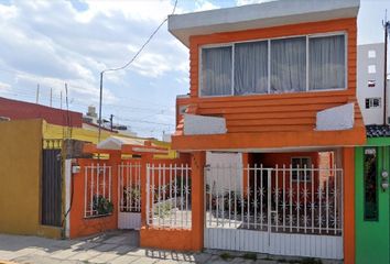 Casa en  San Mateo, La Hacienda, Puebla De Zaragoza, Puebla, México