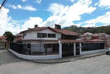 Casa en  Martín Fierro, Cuenca, Ecuador