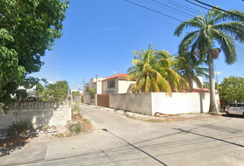 Casa en  Calle 25ᴬ & Calle 22-1, Chuburná De Hidalgo, Mérida, Yucatán, México
