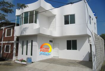 Casa en  8m3g+c4h, Data De Villamil, Ecuador