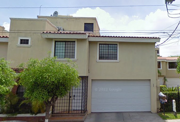 Casa en  Carlos Lineo 2217, Burócrata, Culiacán, Sinaloa, México