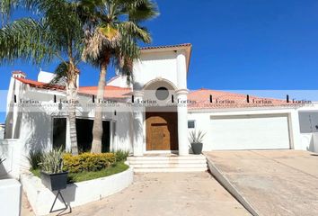 Casa en fraccionamiento en  Arcadas, Municipio De Chihuahua