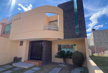 Casa en fraccionamiento en  Arboledas De San Javier 3ra Sección, Arboledas De San Javier, Pachuca De Soto, Estado De Hidalgo, México