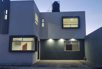 Casa en fraccionamiento en  Privada Áurea, Privada Áurea, Africa, Guadalupe, Zacatecas, México
