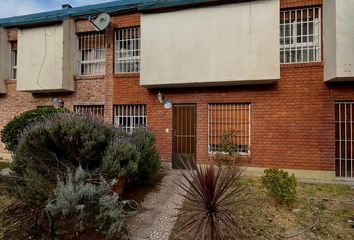 Casa en  Área Centro Oeste, Neuquén