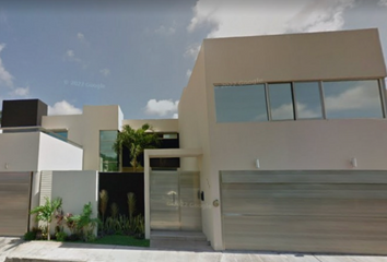 Casa en  Calle 33, Montebello, Mérida, Yucatán, México