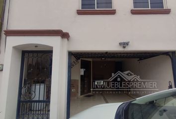 Casa en  Calle Lourdes 7620-7698, Fraccionamiento Nuevo Santa María, Guadalupe, Nuevo León, 67198, Mex