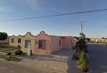 Casa en  Villas De San Miguel, Nuevo Laredo