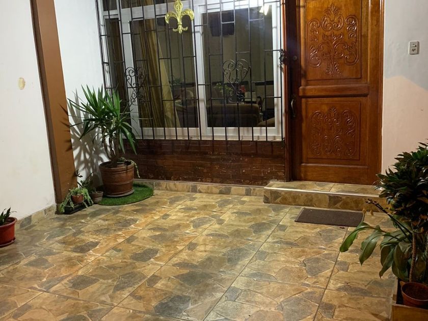 Casa en venta Parque En Elio, Juana Manuela Gorriti 2638, Lima 15081, Perú