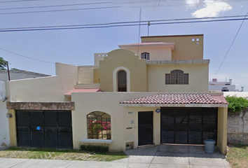 Casa en  Calle Agricultores, Arcos De Guadalupe, Zapopan, Jalisco, México