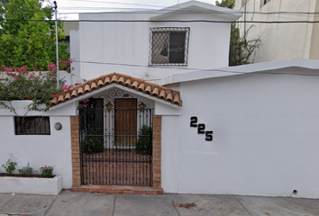 Casa en  C. Pirandello 225, Sendero San Jerónimo, 64659 Monterrey, N.l., México