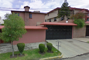 Casa en  Alberto J. Pani, Ciudad Satélite, Naucalpan De Juárez, Estado De México, México