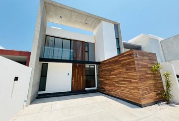 Casa en fraccionamiento en  Lomas De La Rioja Ii, Alvarado, Veracruz, México