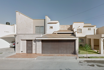 Casa en  P.º Del Estribo, Residencial La Hacienda, 27276 Torreón, Coahuila De Zaragoza, México