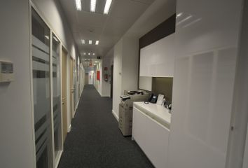 Oficina en  Valdefuentes, Madrid