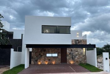 Casa en condominio en  Praderas Del Mayab, Carretera Chicxulub Puerto, Conkal, Yucatán, México