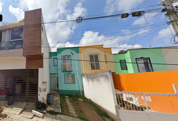 Casa en fraccionamiento en  Fuente De Neptuno 49b, Las Fuentes, Fraccionamiento Las Fuentes, Veracruz, México