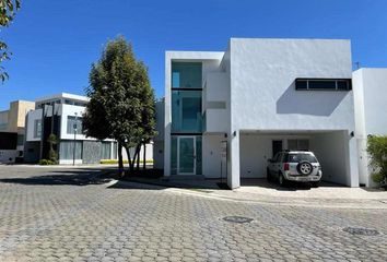 Casa en  Boulevard Europa, Lomas De Angelópolis, Tlaxcalancingo, Puebla, México