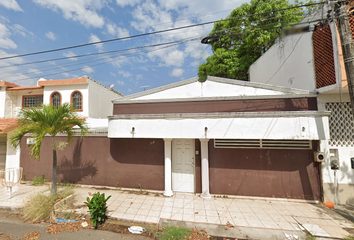 Casa en  Avenida Paseo Floresta Poniente, Floresta, Veracruz, México