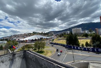 Departamento en  Av. Ladrón De Guevara, Quito, Ecuador