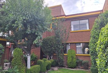 Casa en  Fraccionamiento La Aurora I, Paseo San Adolfo, Vista Nevado I, San Miguel Zinacantepec, Estado De México, México