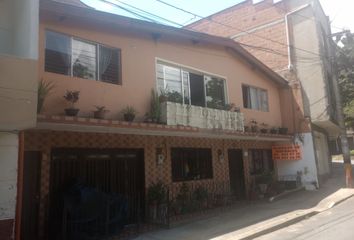 Casa en  San Javier, Medellín