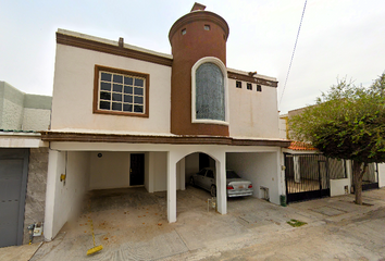 Casa en  Paseo Del Charro 379, Residencial La Hacienda, Torreón, Coahuila De Zaragoza, México