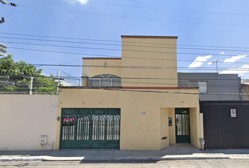 Casa en  C. Pedro Escobedo 18, Zona Dos Extendida, Mercurio, 76040 Santiago De Querétaro, Qro., México
