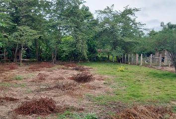 Terreno Comercial en  Ruta Del Spondylus E15, Montañita, Ecuador