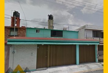 Casa en  Ciruelos 101, Mz 034, Casa Blanca, 52175 San Jerónimo Chicahualco, Méx., México