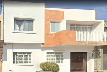 Casa en  Calle 3 A Sur 3705, Gabriel Pastor 1ra Sección, Puebla De Zaragoza, Puebla, México