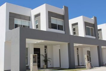 Casa en fraccionamiento en  Villas De Bernalejo, Guanajuato, México