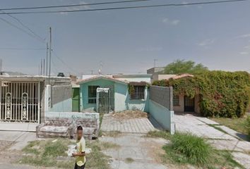 Casa en  Villas Del Sol, Jardines Universidad, Torreón, Coahuila De Zaragoza, México