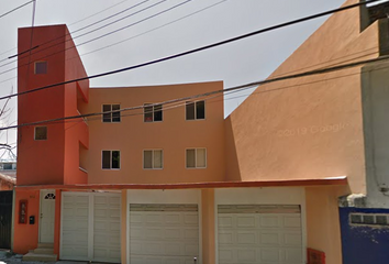 Casa en  C. Cuauhtémoc 514, El Empleado, 62250 Cuernavaca, Mor., México