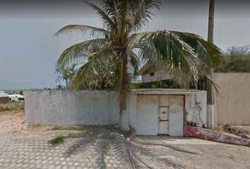 Casa en  Av 18 De Marzo, Maria De La Piedad, Coatzacoalcos, Veracruz, México