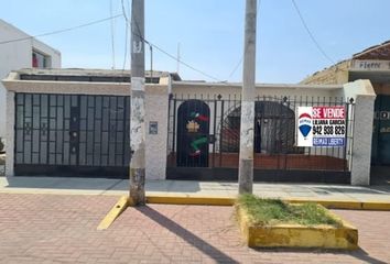 Casa en  Avenida Fernando Lomparte, Casma, Ancash, 02661, Per