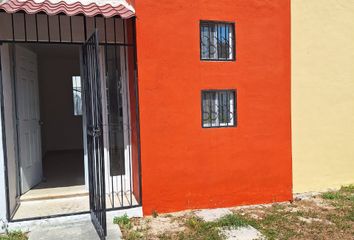 Casa en  Smz 18, Villas Morelos I, Joaquín Zetina Gasca, Quintana Roo, México