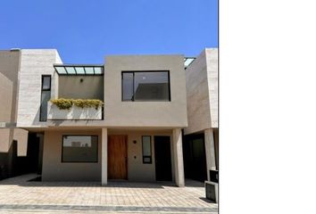 Casa en condominio en  San Lorenzo Coacalco, Metepec, México, Mex