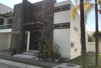 Casa en fraccionamiento en  Boulevard Municipio Libre, La Cima, Puebla, 72464, Mex