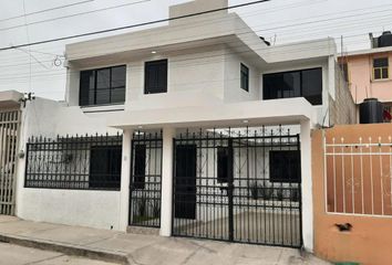 Casa en  Plutarco Elías Calles, Pachuca De Soto