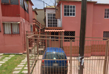 Casa en  De La Noria 6, Villas De La Hacienda, Ciudad López Mateos, Estado De México, México