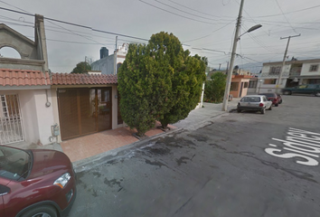 Casa en fraccionamiento en  Oceanía, Saltillo, Coahuila De Zaragoza, México